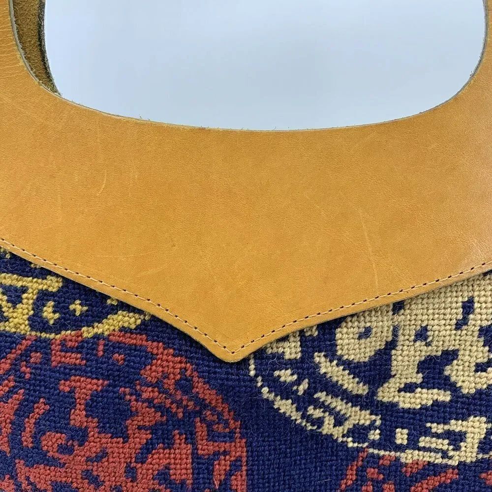 Vintage Leather Tapestry Shoulder Handbag Boho - Picture 3 of 6